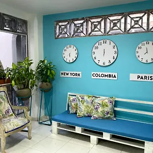  Hotel Luna Airport Colombia